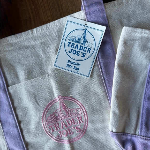(2) LARGE Lavender 💜 Trader Joe’s Canvas Tote Bags 🎁 FREE Comfort Foods TJ Bag - Picture 9 of 15